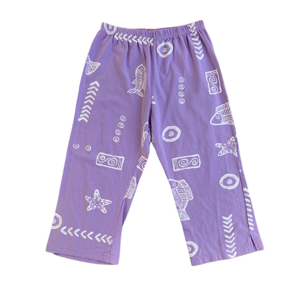 Vintage Lilac Capri Pants with Beach Theme Print